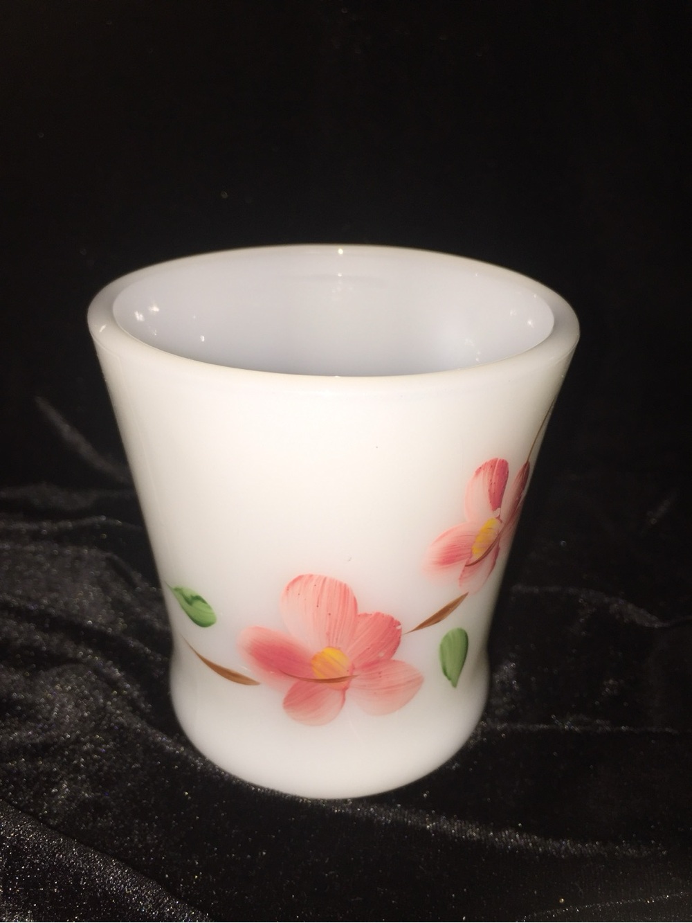 Vintage 1950's FireKing Gay Fad milk glass mug , d-handled , handpainted
